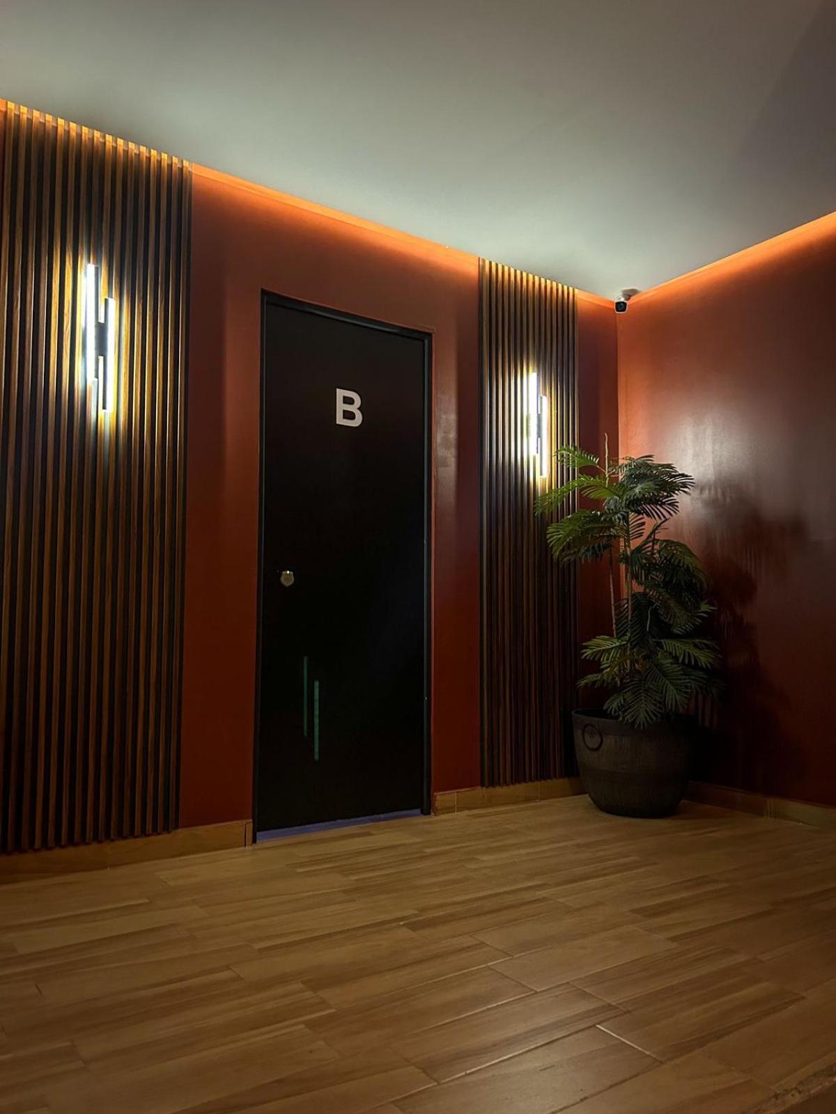 Spartacus Hostel Boutique For Men Puerto Vallarta Luaran gambar
