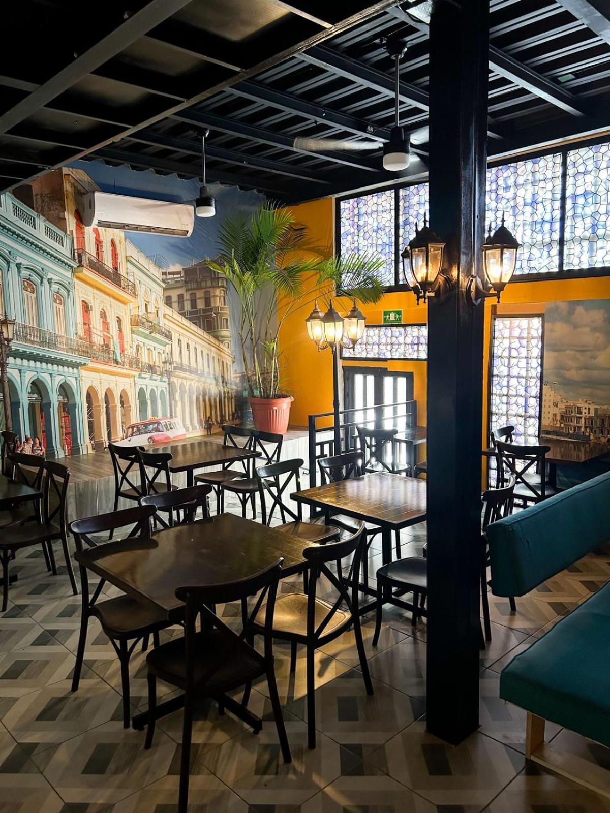 Spartacus Hostel Boutique For Men Puerto Vallarta Luaran gambar