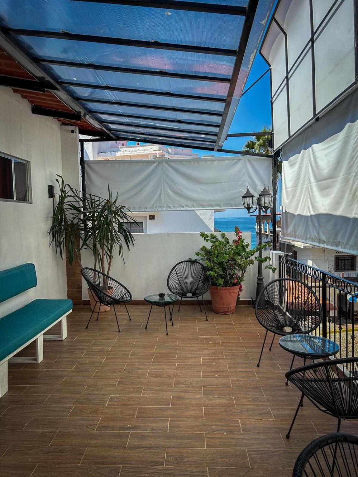 Spartacus Hostel Boutique For Men Puerto Vallarta Luaran gambar