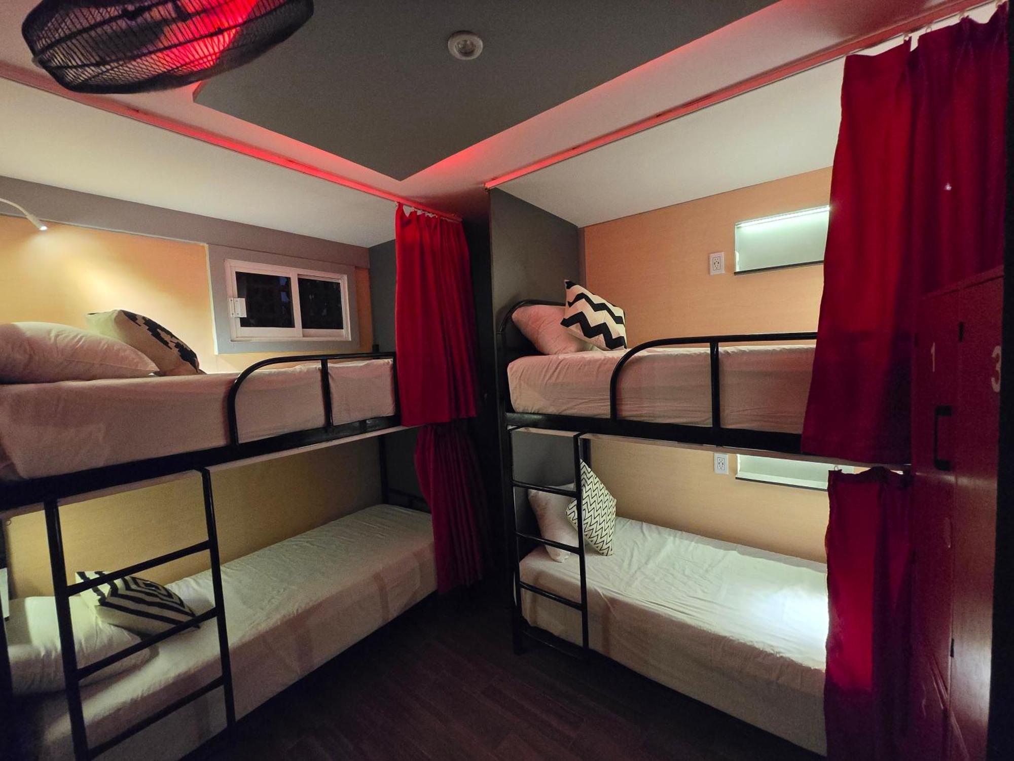 Spartacus Hostel Boutique For Men Puerto Vallarta Luaran gambar